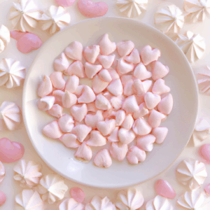 heart-shaped-meringue.png
