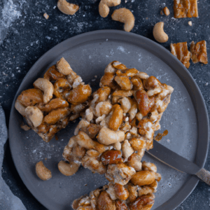 gooey-mixed-nut-bars.png