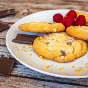 white-chocolate-raspberry-cookies.png