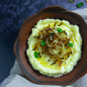 onion-garlic-mashed-potatoes.png