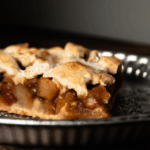 cheddar-crumble-apple-pie.png