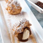 ice-cream-puffs-with-praline-sauce.png