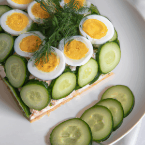 mrgstrta-andwich-ake.png
