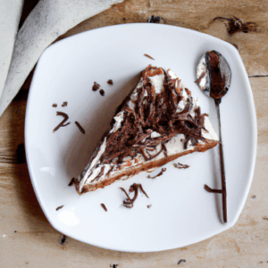 chocolate-amaretto-crunch-pie.png