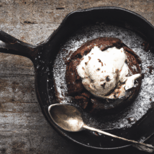 chocolate-skillet-cake.png