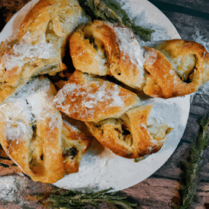 parmesan-pull-apart-rolls.png