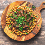 rispy-hickpeas-ith-eef-ecipe-3.png