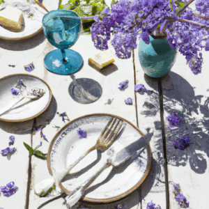 using-reclaimed-wood-in-outdoor-decor.png