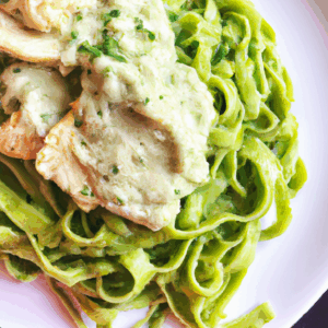 garlic-chicken-with-green-noodles.png