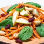 salada-de-cenoura-e-ma-carrot-and-apple-salad.png