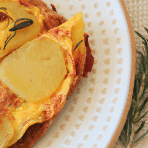 tortilla-de-patata-y-pimiento-potato-and-pepper-omelette.png